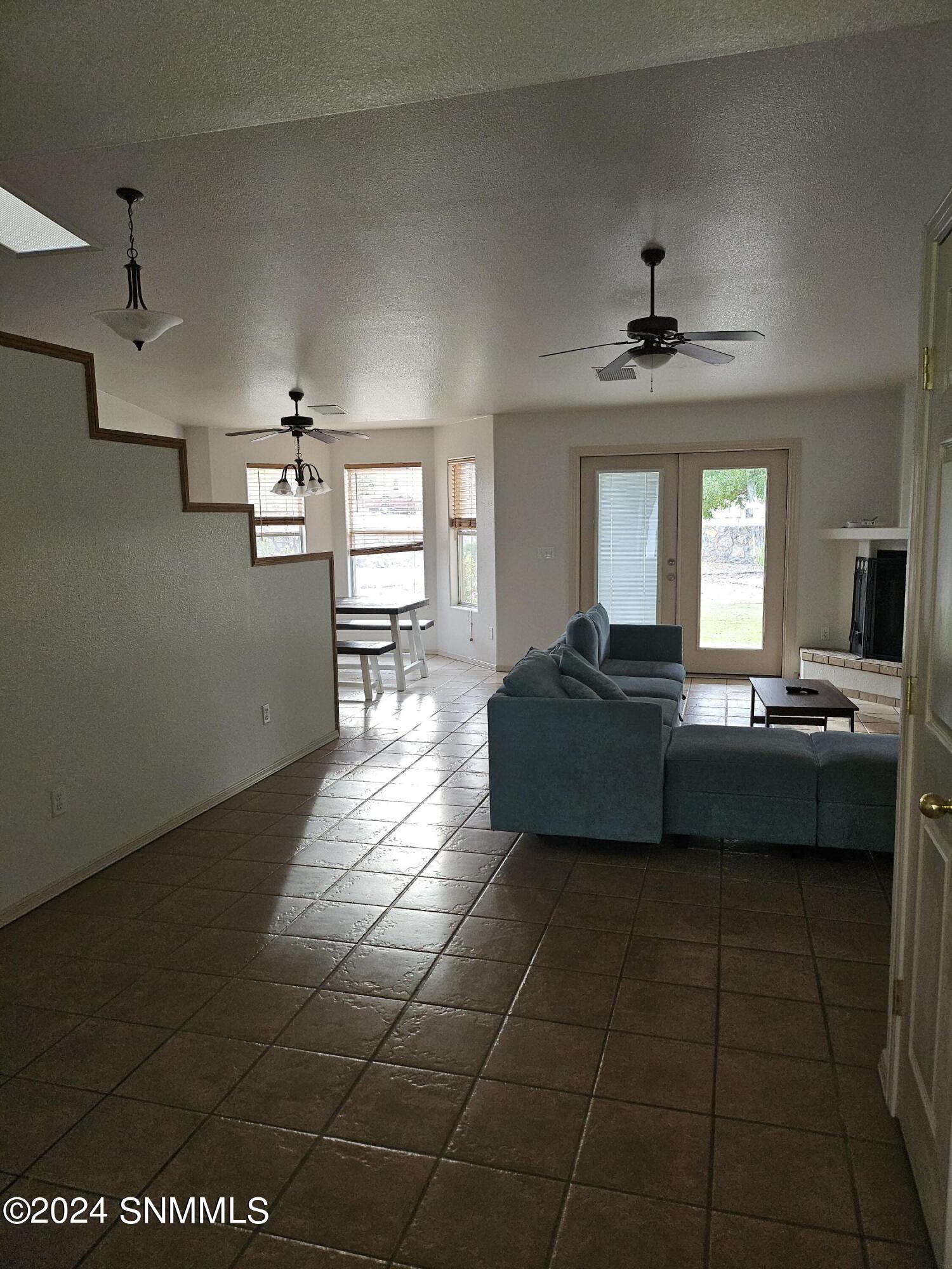 Las Cruces, New Mexico 88012, United States, 4 Bedrooms Bedrooms, ,2 BathroomsBathrooms,Residential,Active,56055