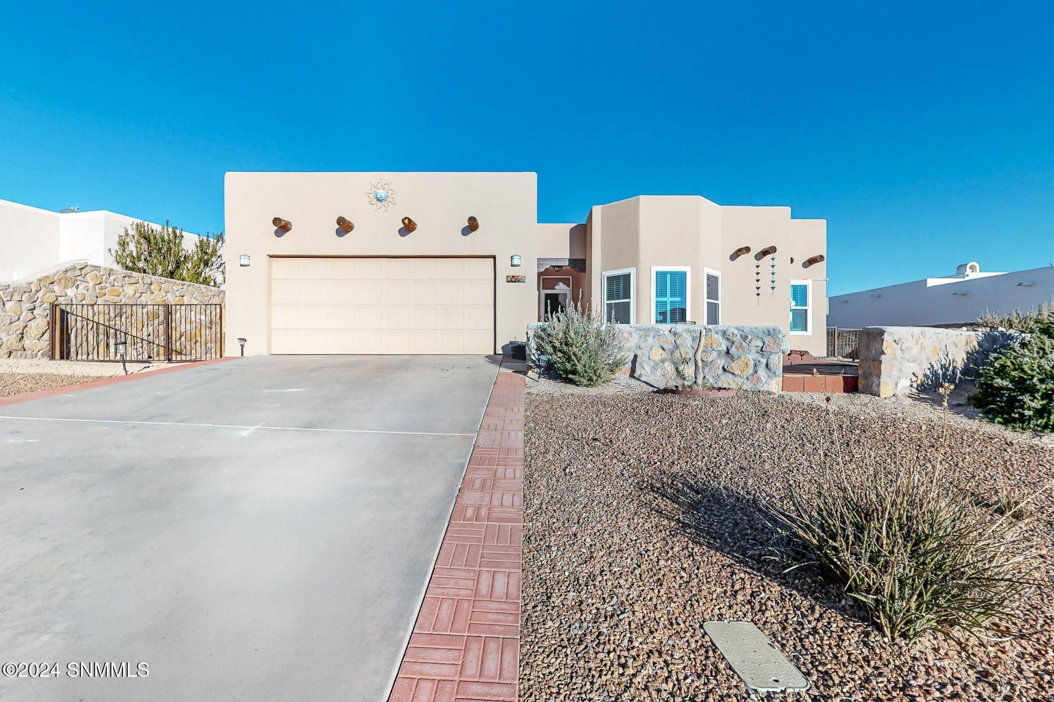 3056 Chippewa Summit Drive, Las Cruces, New Mexico image 1