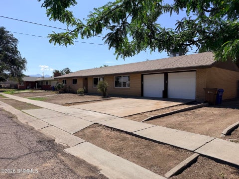 Homes For Sale - 195 Hoagland Road<br/> Las Cruces, NM 88005