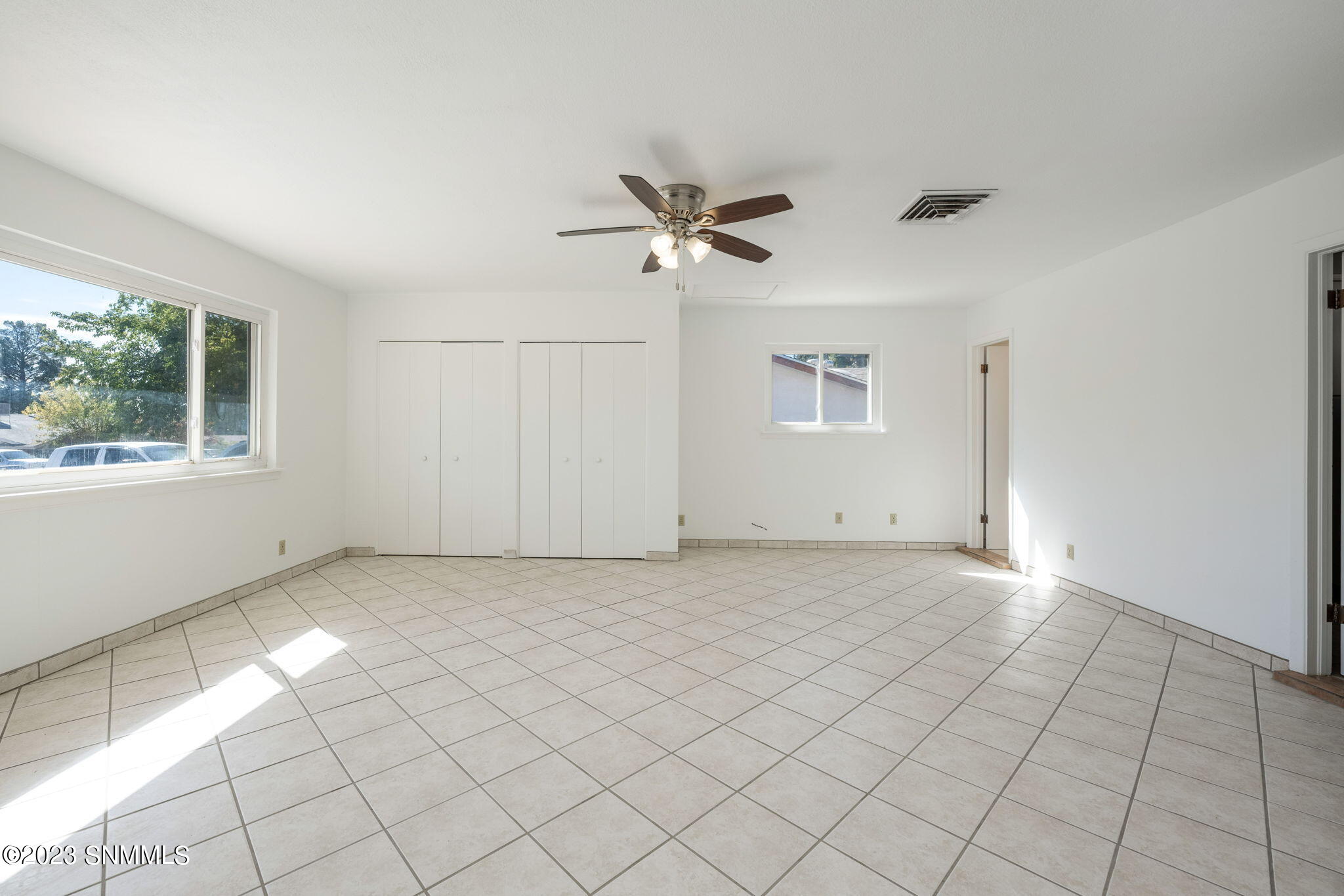 Las Cruces, New Mexico 88011, United States, 3 Bedrooms Bedrooms, ,2 BathroomsBathrooms,Residential,Pending,68864