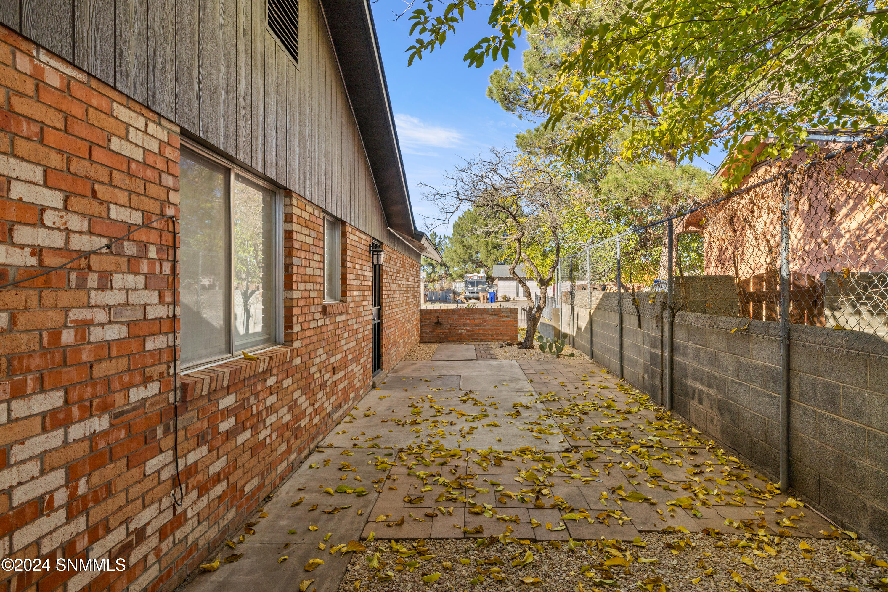 1620 Country Club Circle, Las Cruces, New Mexico image 38