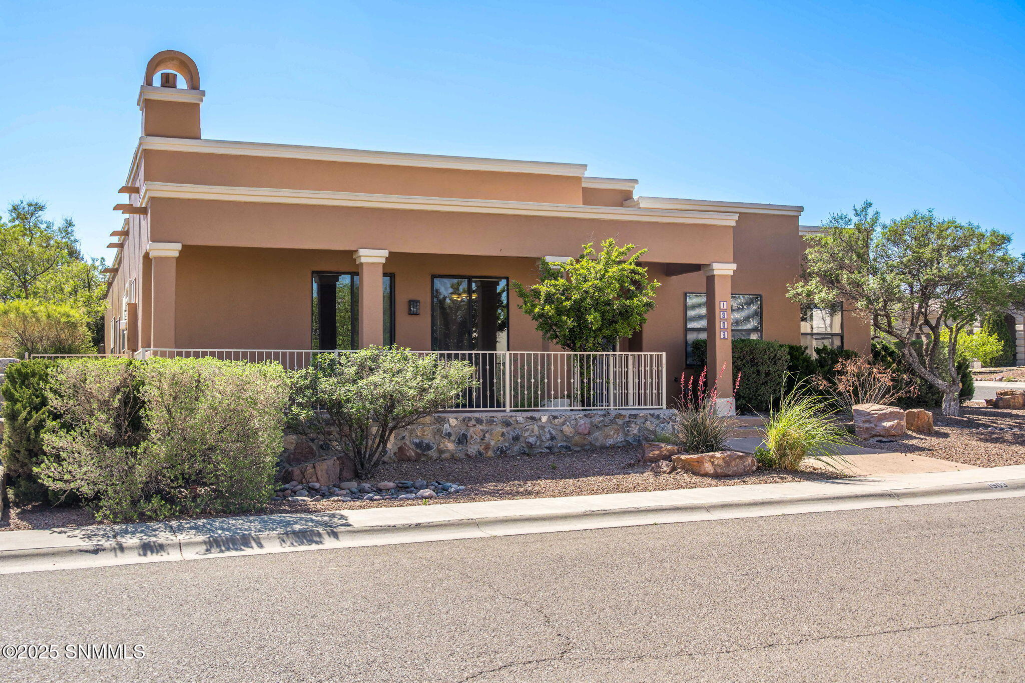 1903 Coyote Ridge Drive, Las Cruces, New Mexico image 4