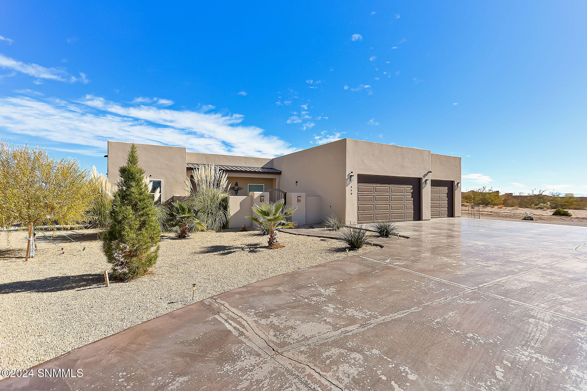 560 Tingo Circle, Las Cruces, New Mexico image 1