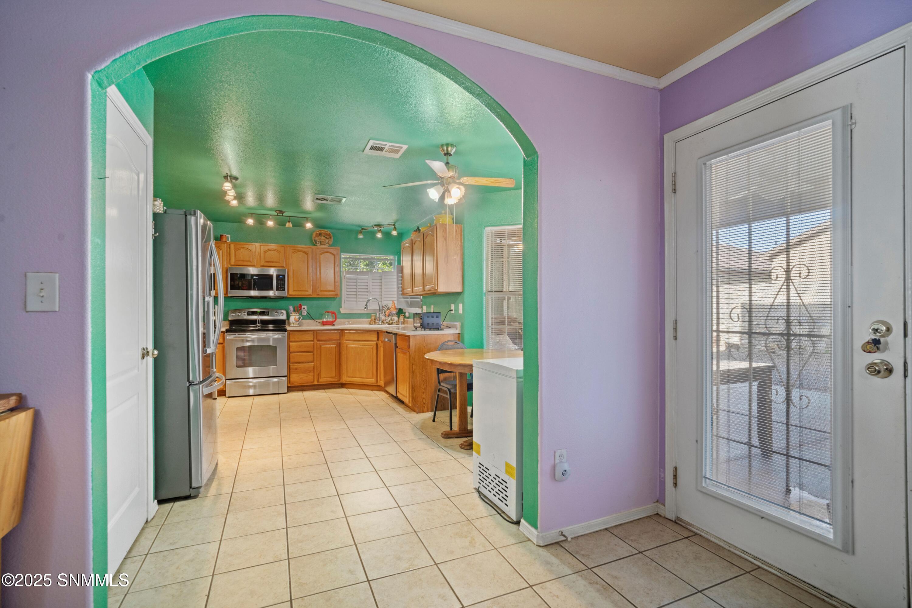5950 Moon View Drive, Las Cruces, New York image 14