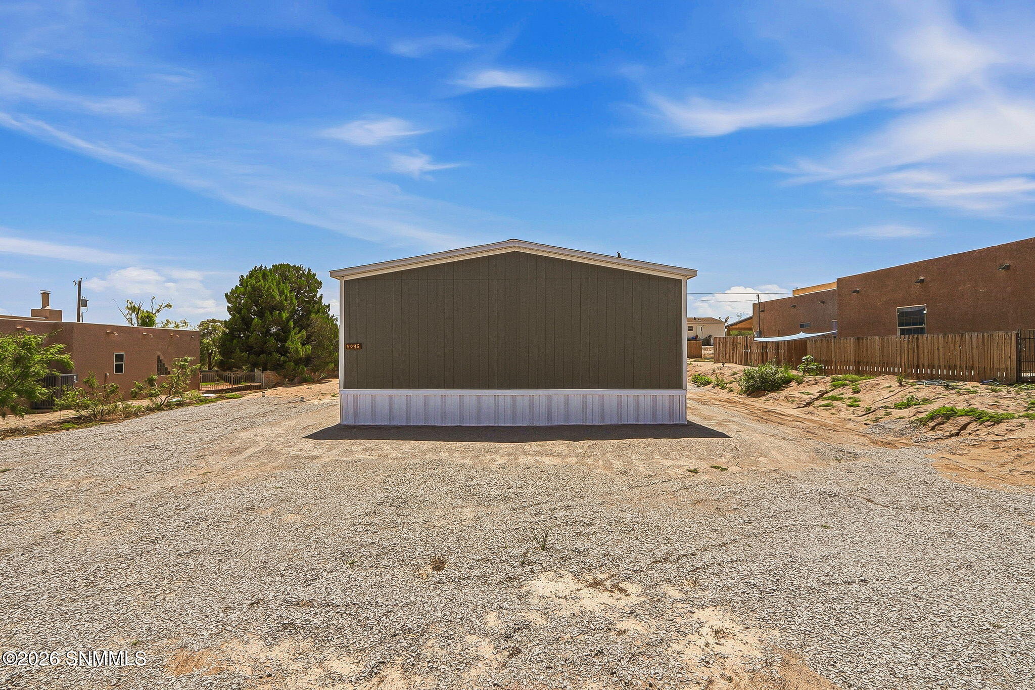 5095 Yuma Street - Photo 2