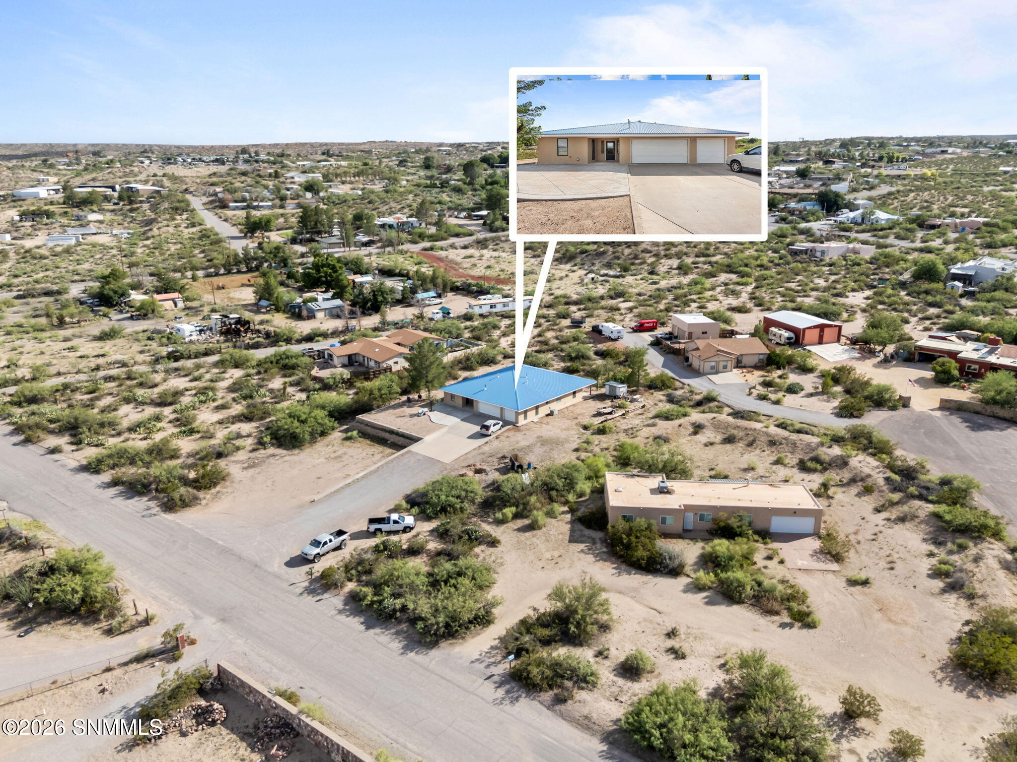 1021 La Quinta Street - Photo 2