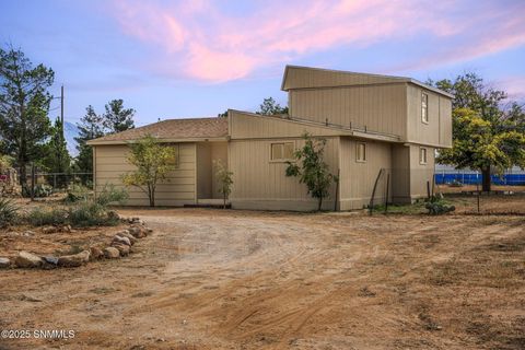 Homes For Sale - 9104 Horace Lane<br/> Las Cruces, NM 88011