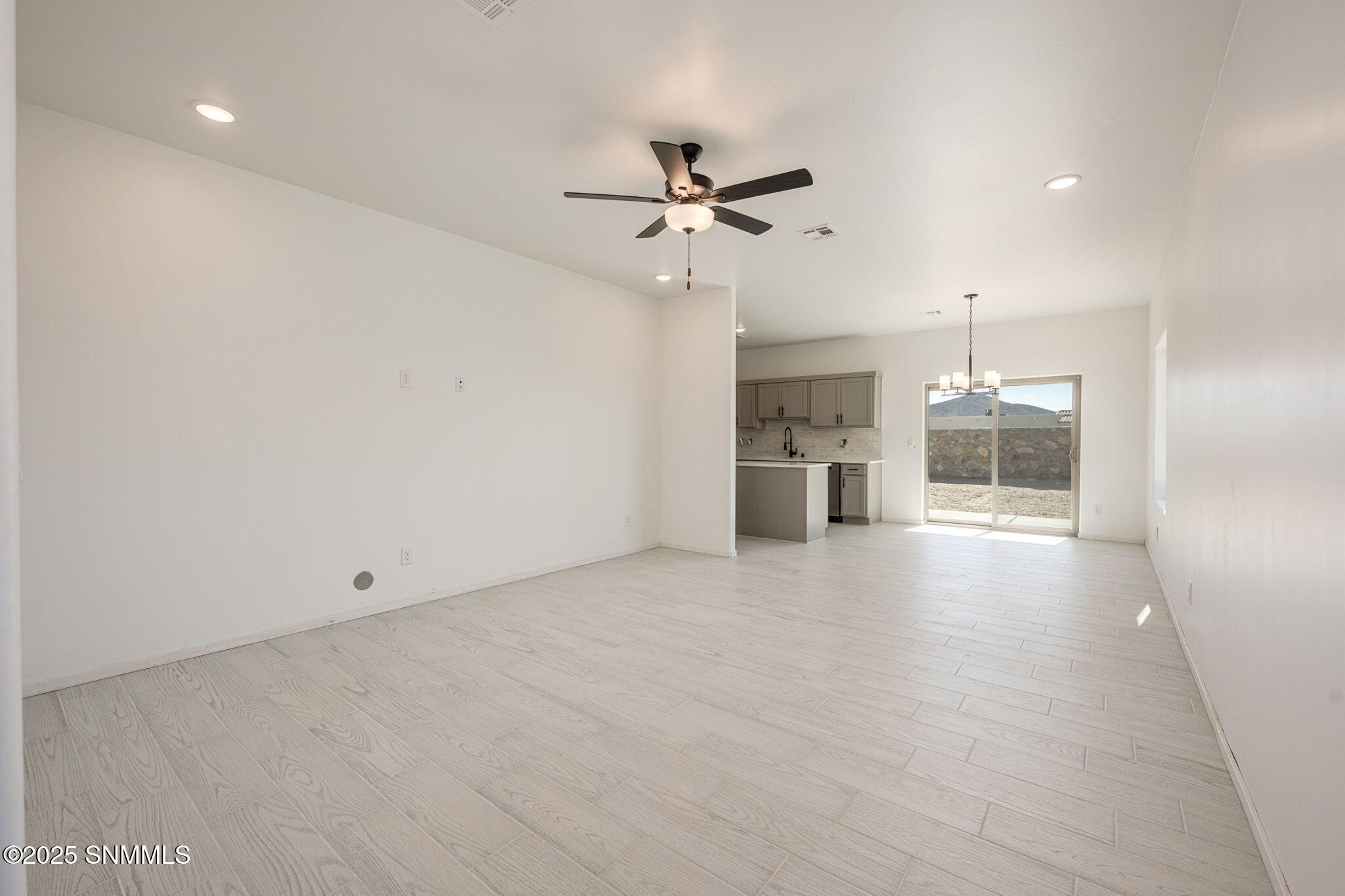 7719 San Eduardo Street, Las Cruces, New York image 3