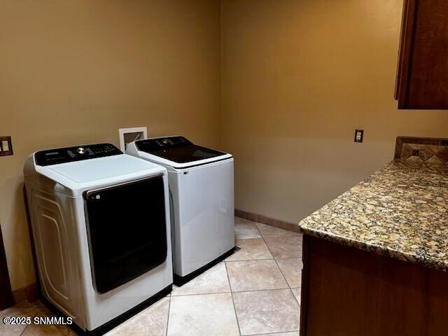 Las Cruces, New Mexico 88012, United States, 3 Bedrooms Bedrooms, ,3 BathroomsBathrooms,Residential,Active,211124