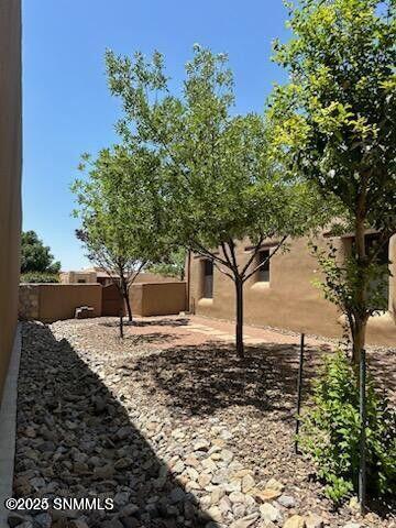 Las Cruces, New Mexico 88012, United States, 3 Bedrooms Bedrooms, ,3 BathroomsBathrooms,Residential,Active,211124