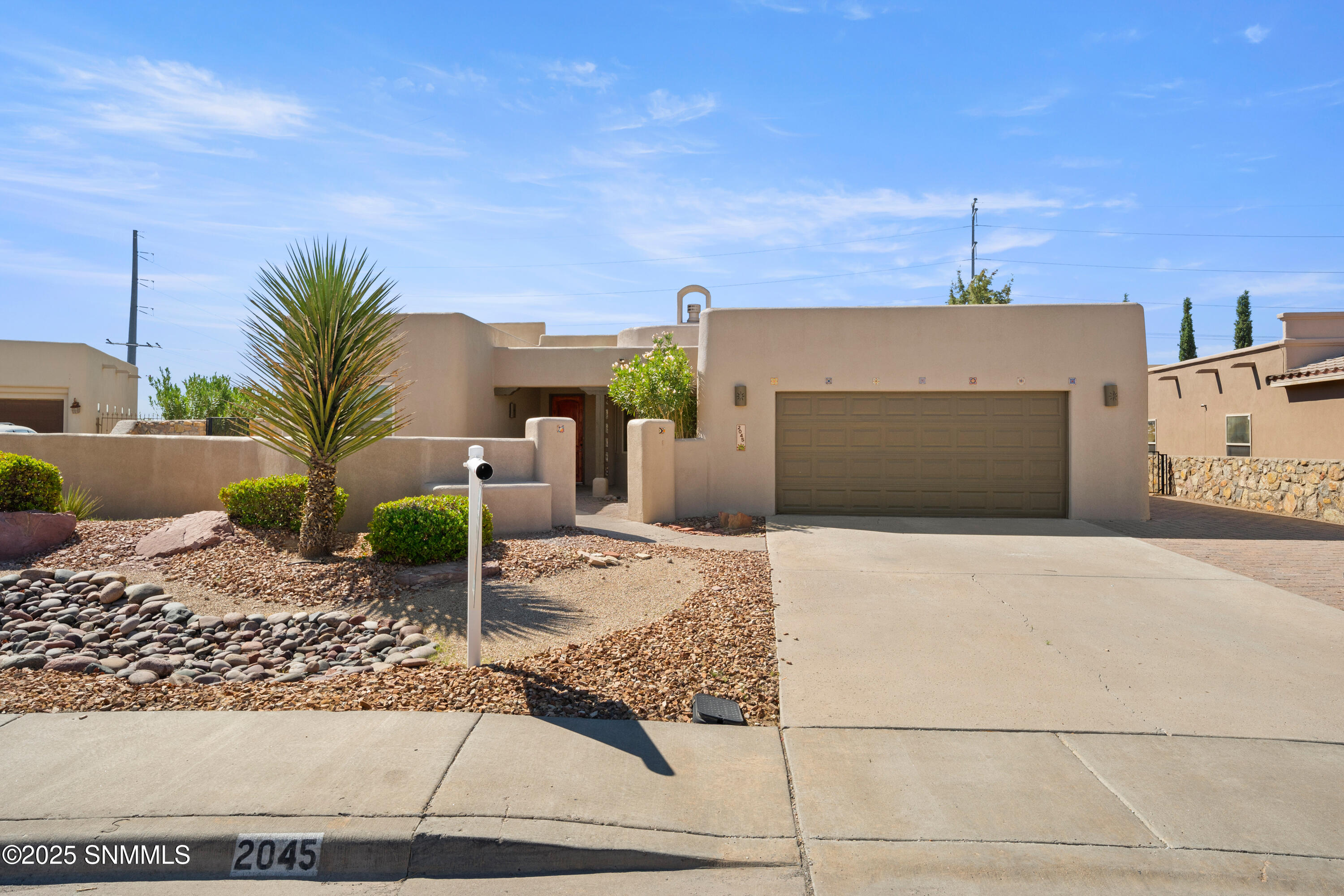 2045 Southern Star Loop, Las Cruces, New Mexico image 3