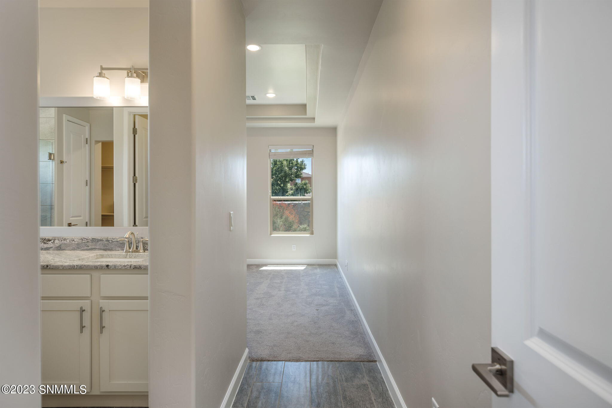 Las Cruces, New Mexico 88012, United States, 4 Bedrooms Bedrooms, ,3 BathroomsBathrooms,Residential,Pending,71258