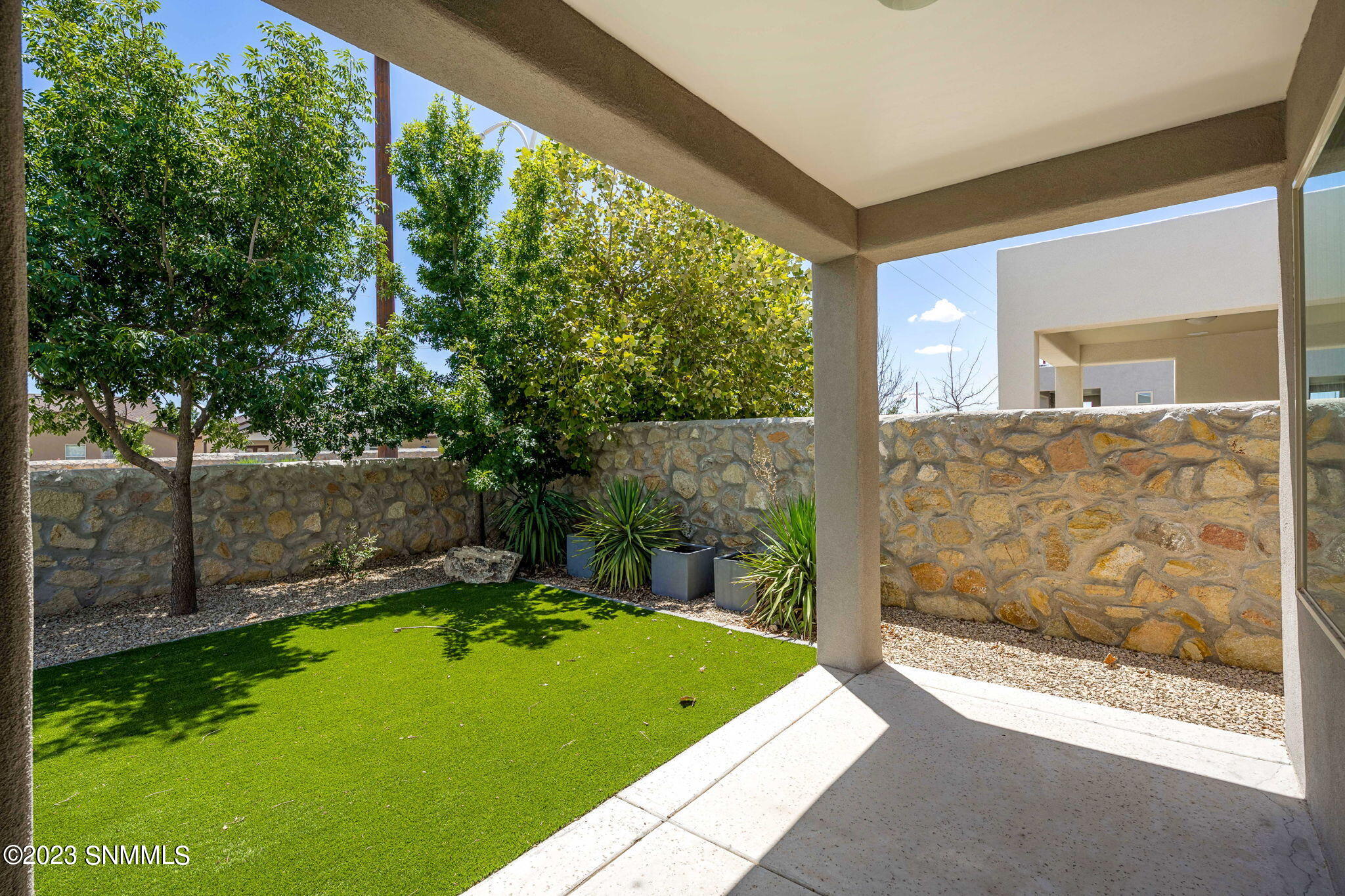 Las Cruces, New Mexico 88012, United States, 4 Bedrooms Bedrooms, ,3 BathroomsBathrooms,Residential,Pending,71258