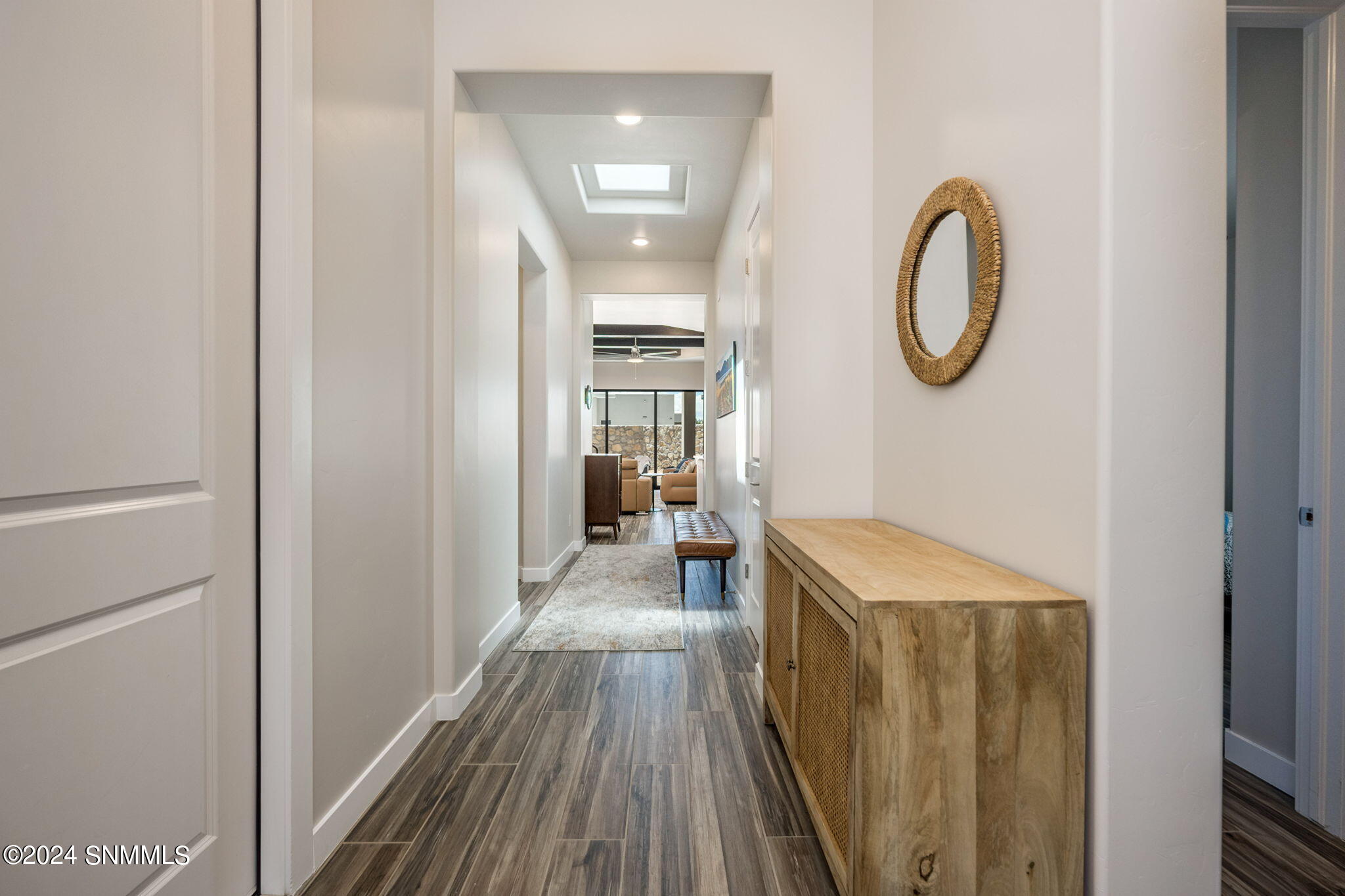 Las Cruces, New Mexico 88012, United States, 4 Bedrooms Bedrooms, ,2 BathroomsBathrooms,Residential,Pending,47768