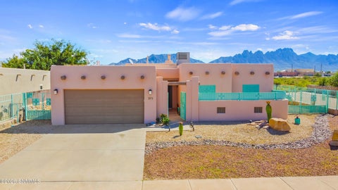Homes For Sale - 5972 Leaping Lizard Loop<br/> Las Cruces, NM 88012