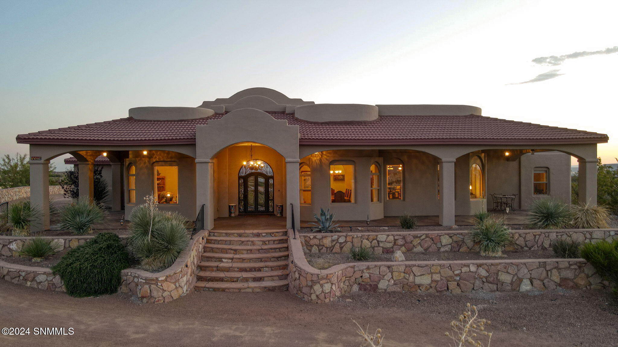 5578 Camino Escondida, Las Cruces, New Mexico image 4