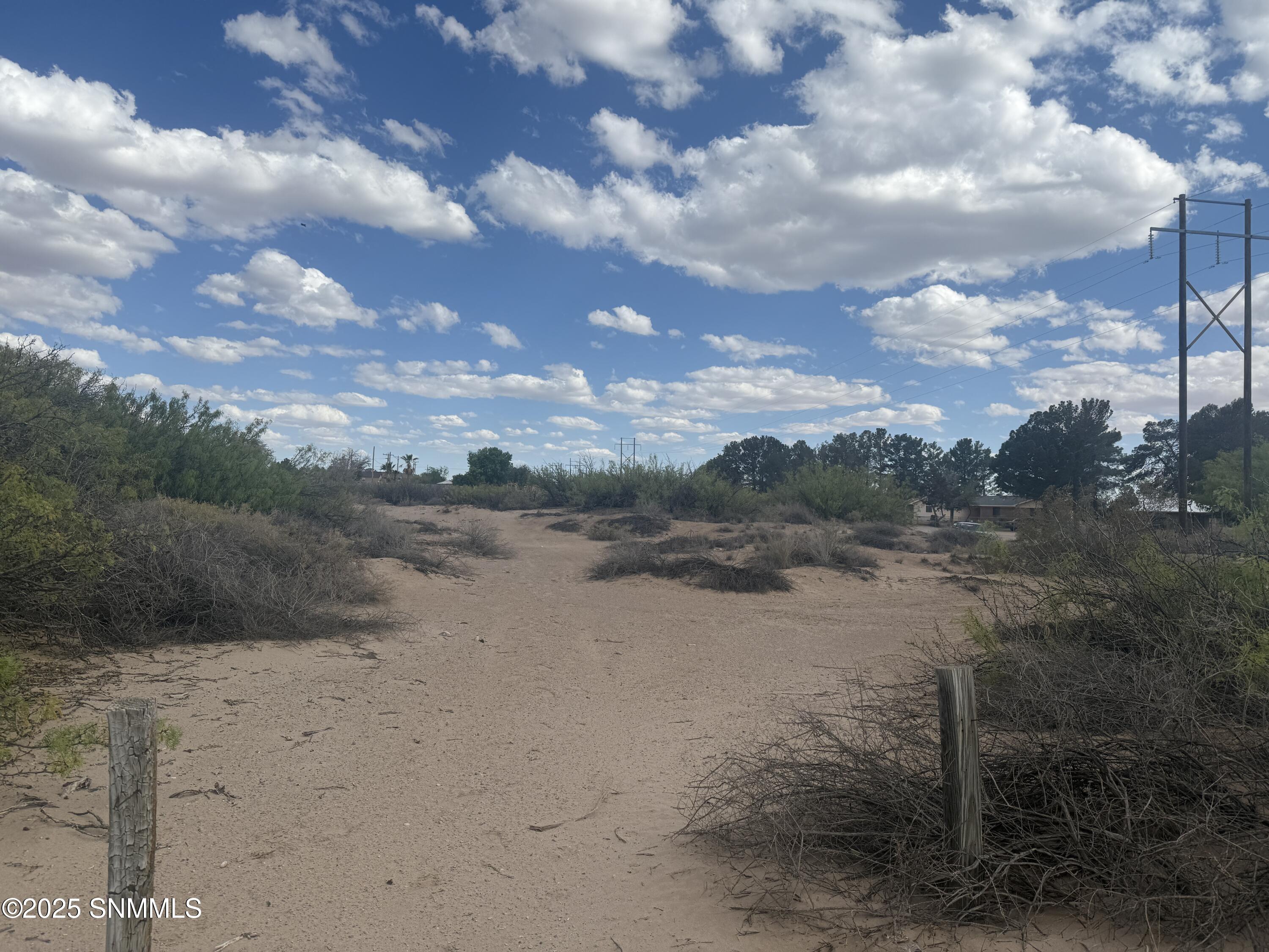 400 Hatfield Road, Las Cruces, New Mexico image 3