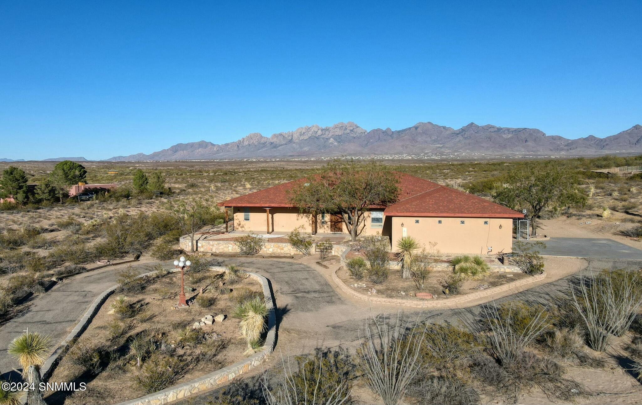 5535 Remington Road, Las Cruces, New Mexico image 2