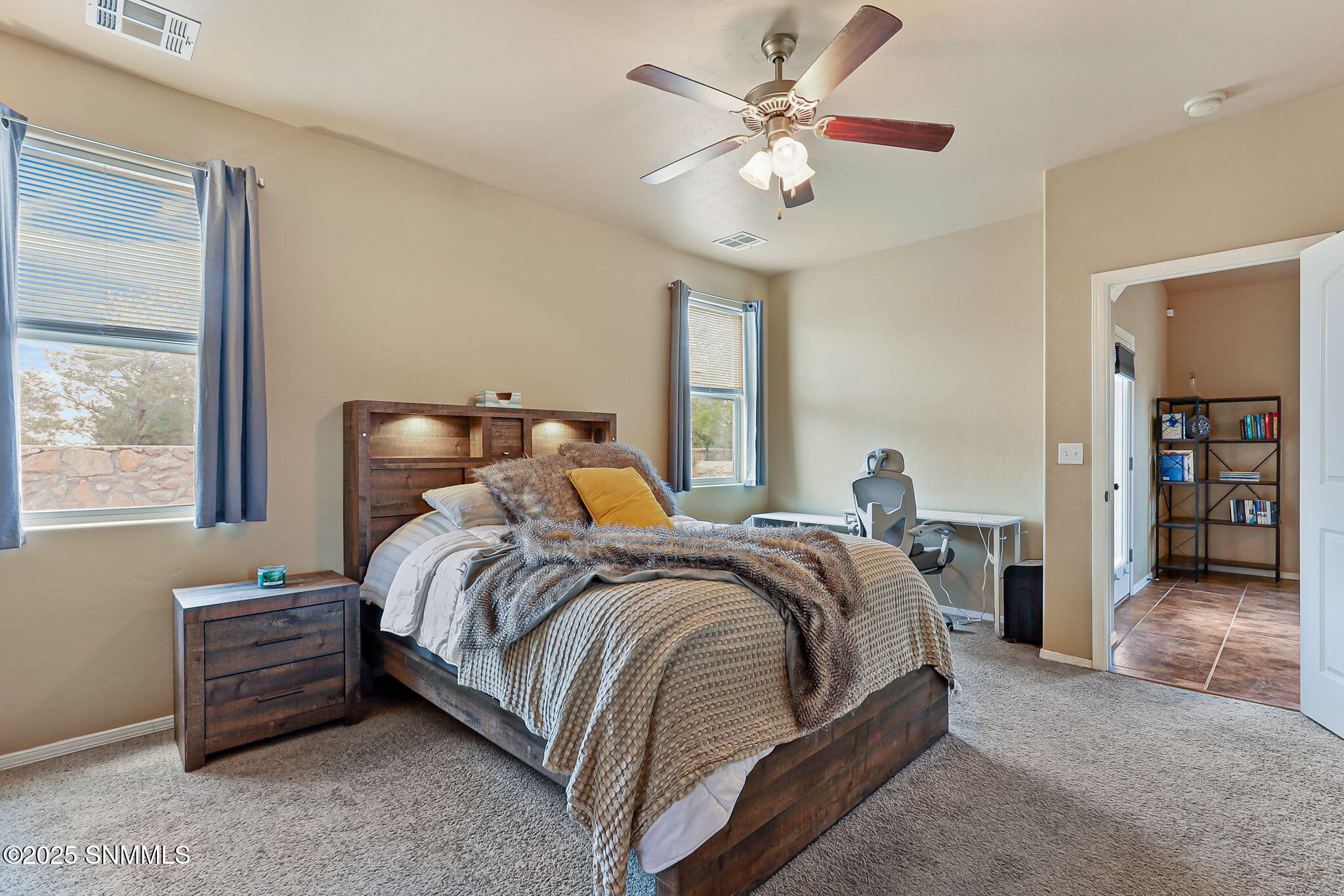 5841 Coyote Flats Street, Las Cruces, New Mexico image 3