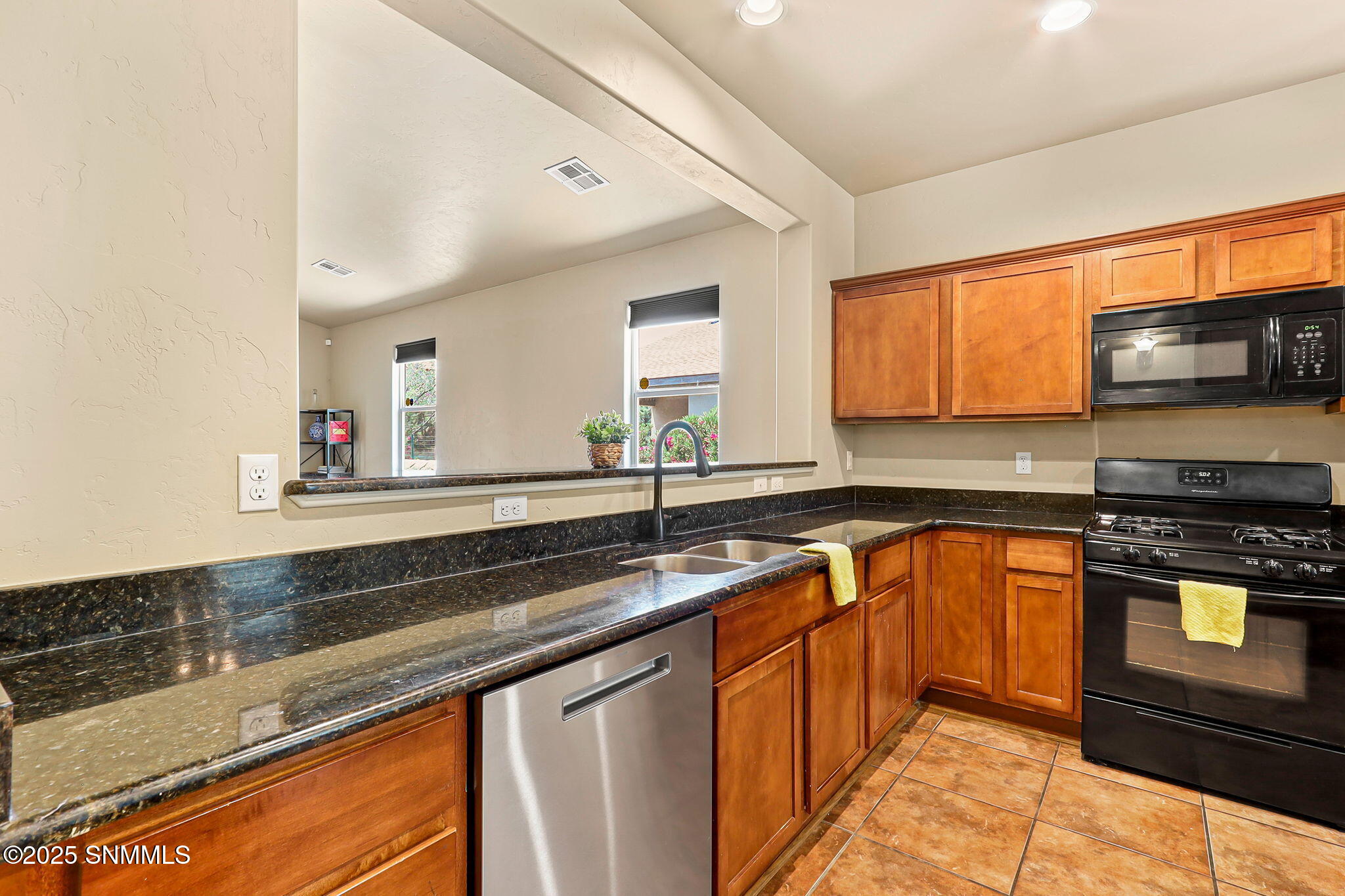 5841 Coyote Flats Street, Las Cruces, New Mexico image 11
