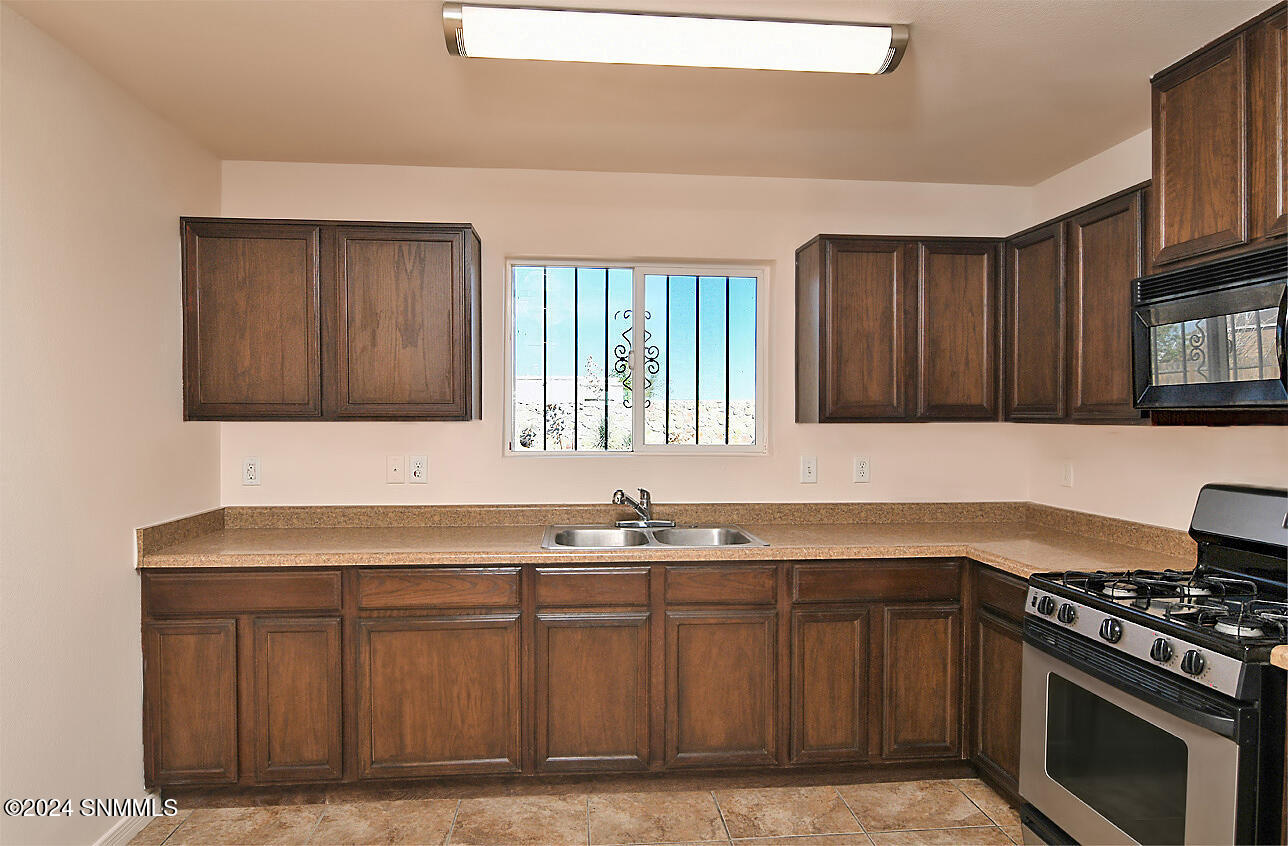 1117 Hatfield Road, Las Cruces, New Mexico image 3