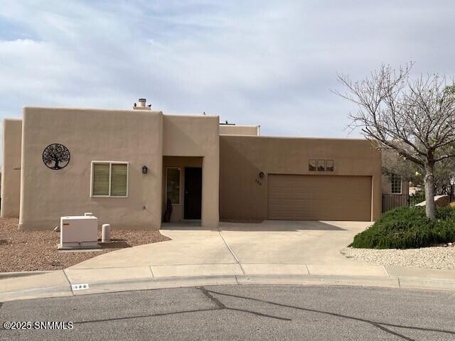 586 La Melodia Drive, Las Cruces, New Mexico image 1