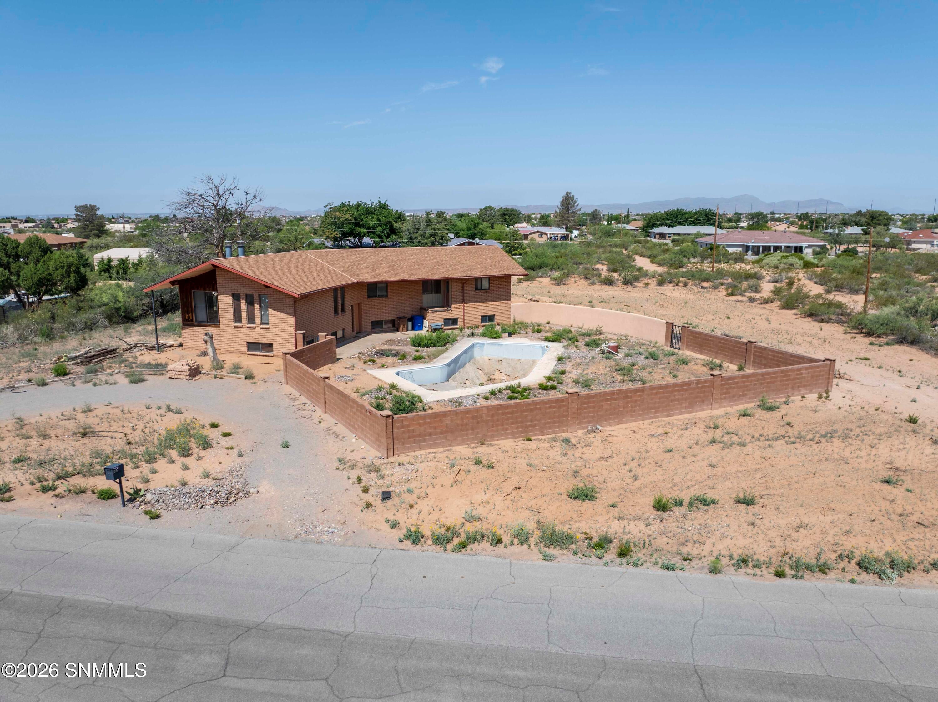 5775 Shadow Hills-1