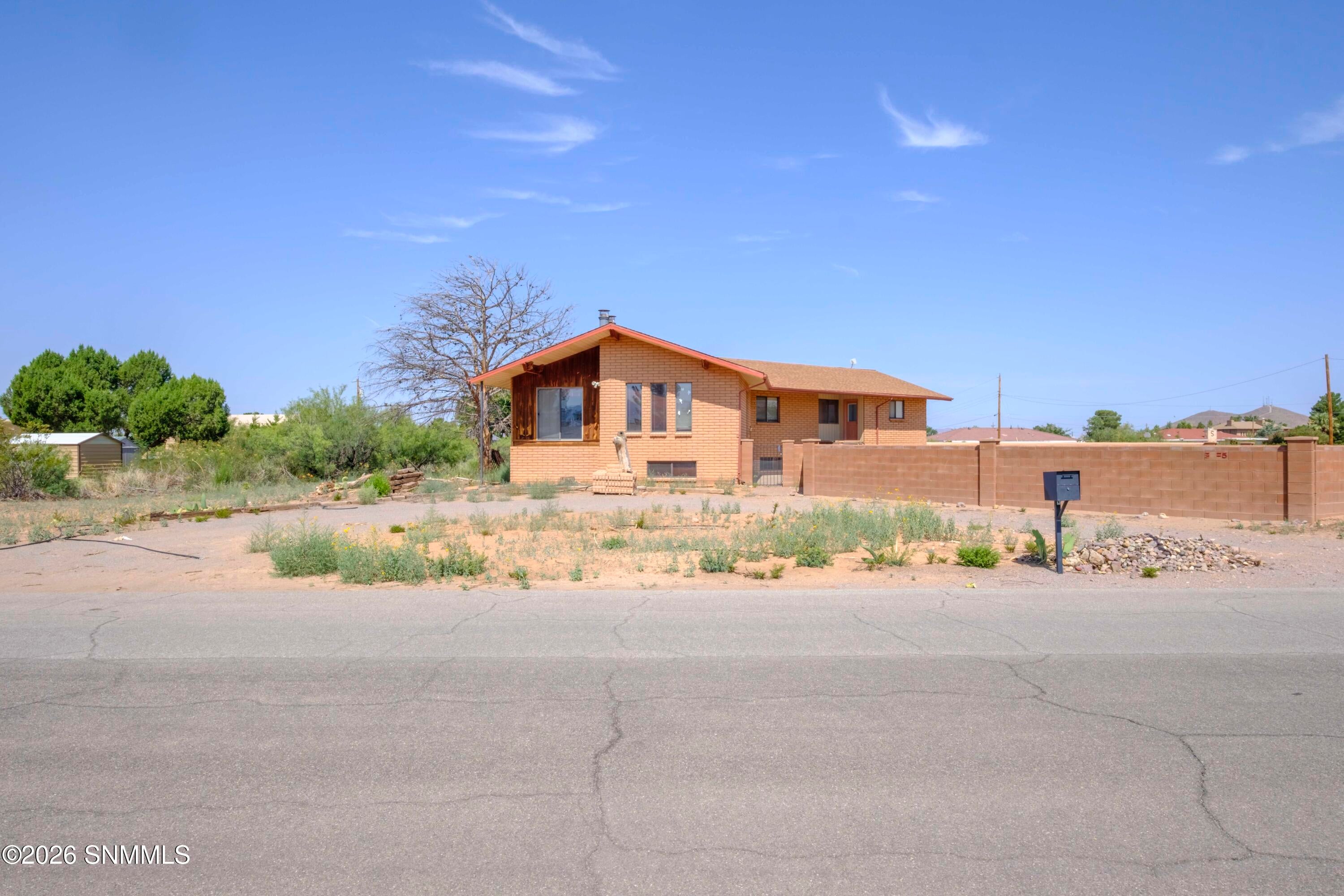 5775 Shadow Hills-2