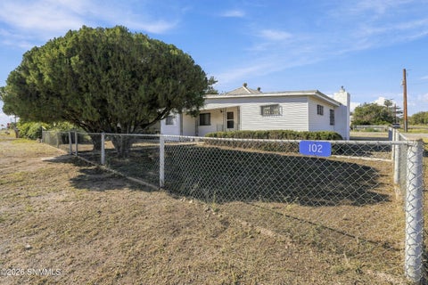 Homes For Sale - 102 Aztec Avenue<br/> Hurley, NM 88043
