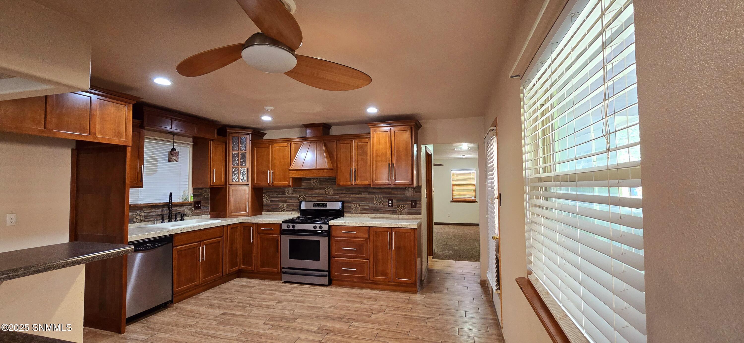 1726 Stanton Avenue, Las Cruces, New Mexico image 3
