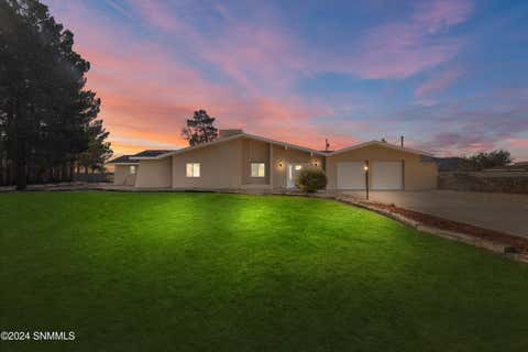 Homes For Sale - 3625 Paradise Lane<br/> Las Cruces, NM 88007