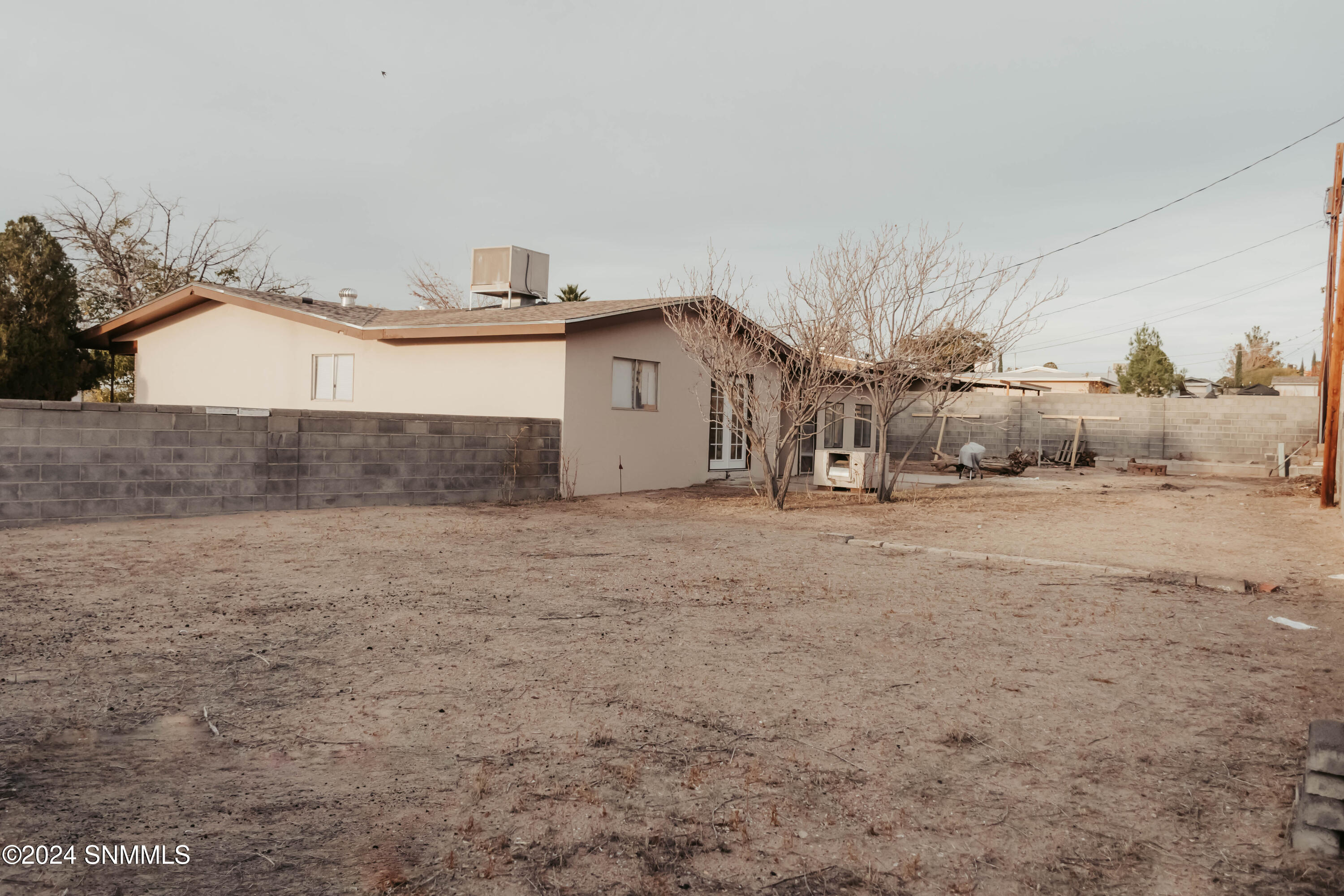 1900 Phyllis Lane, Las Cruces, New Mexico image 3