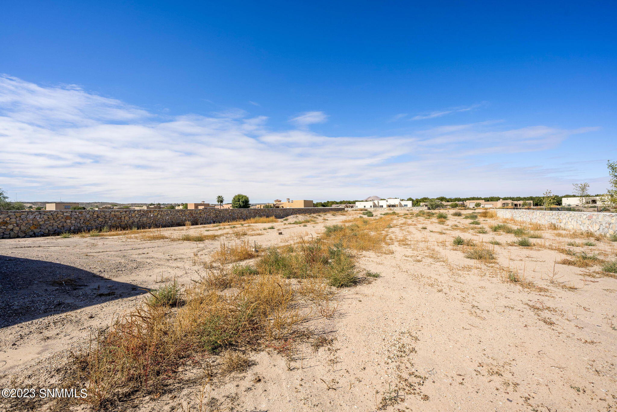 Las Cruces, New Mexico 88005, United States, 4 Bedrooms Bedrooms, ,3 BathroomsBathrooms,Residential,Pending,69260