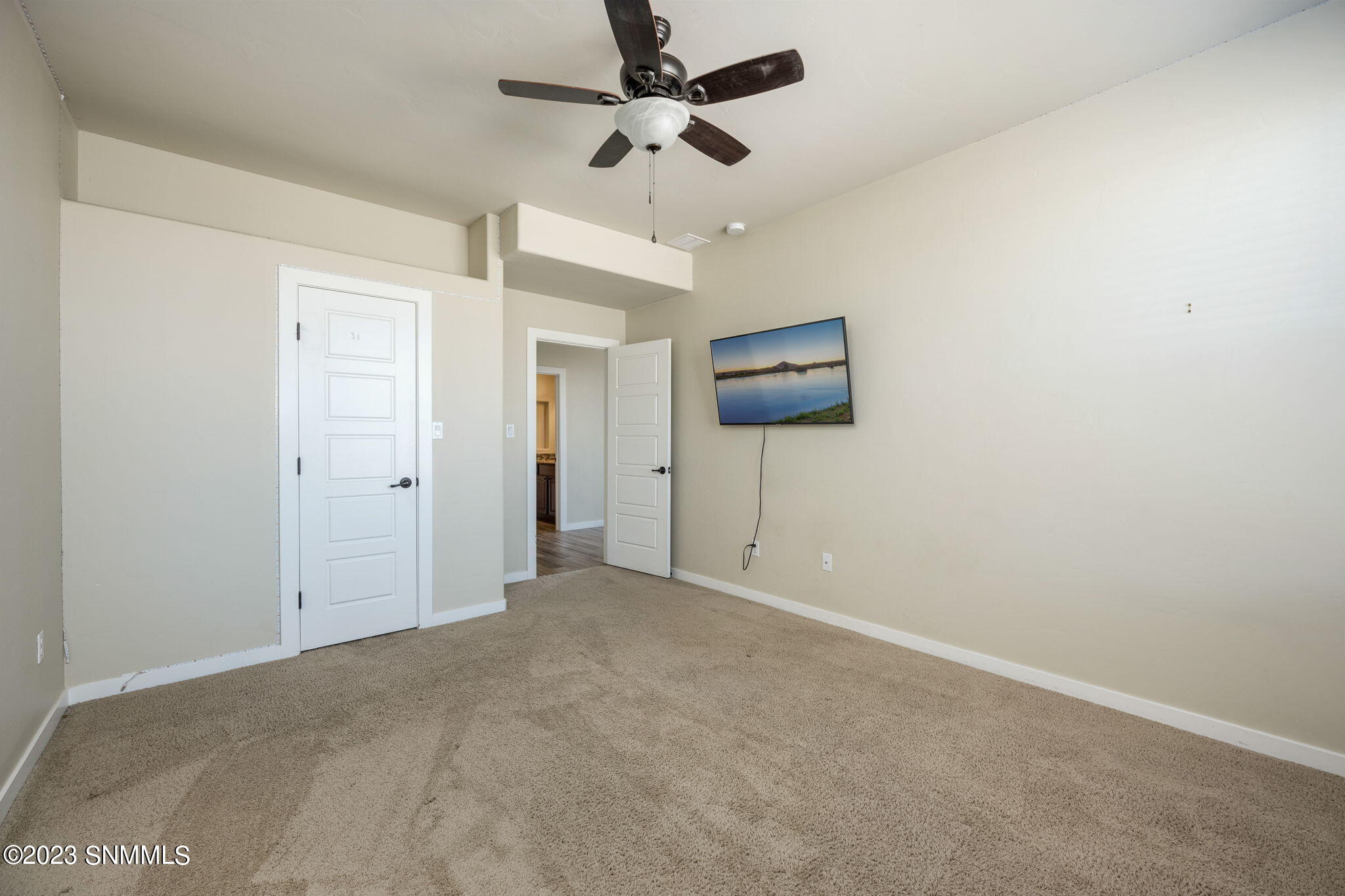 Las Cruces, New Mexico 88005, United States, 4 Bedrooms Bedrooms, ,3 BathroomsBathrooms,Residential,Pending,69260