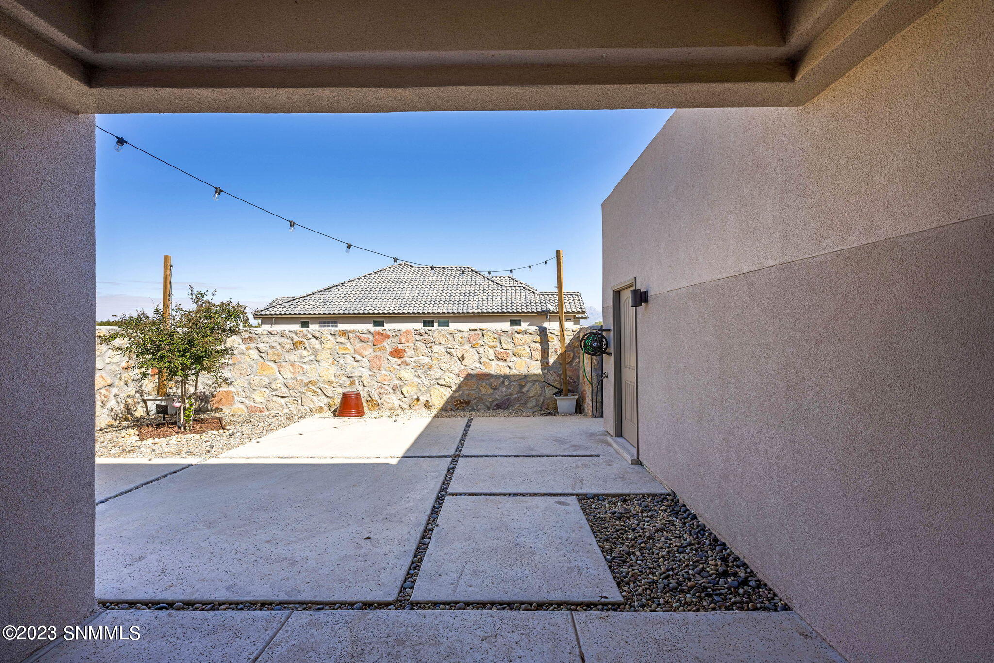 Las Cruces, New Mexico 88005, United States, 4 Bedrooms Bedrooms, ,3 BathroomsBathrooms,Residential,Pending,69260