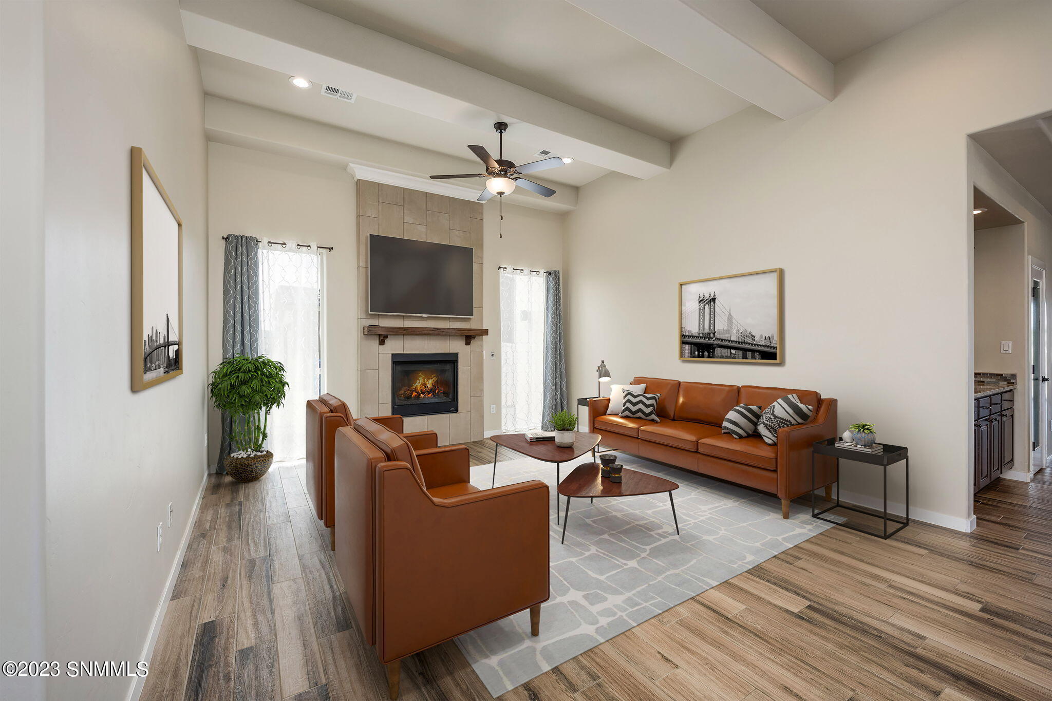 Las Cruces, New Mexico 88005, United States, 4 Bedrooms Bedrooms, ,3 BathroomsBathrooms,Residential,Pending,69260