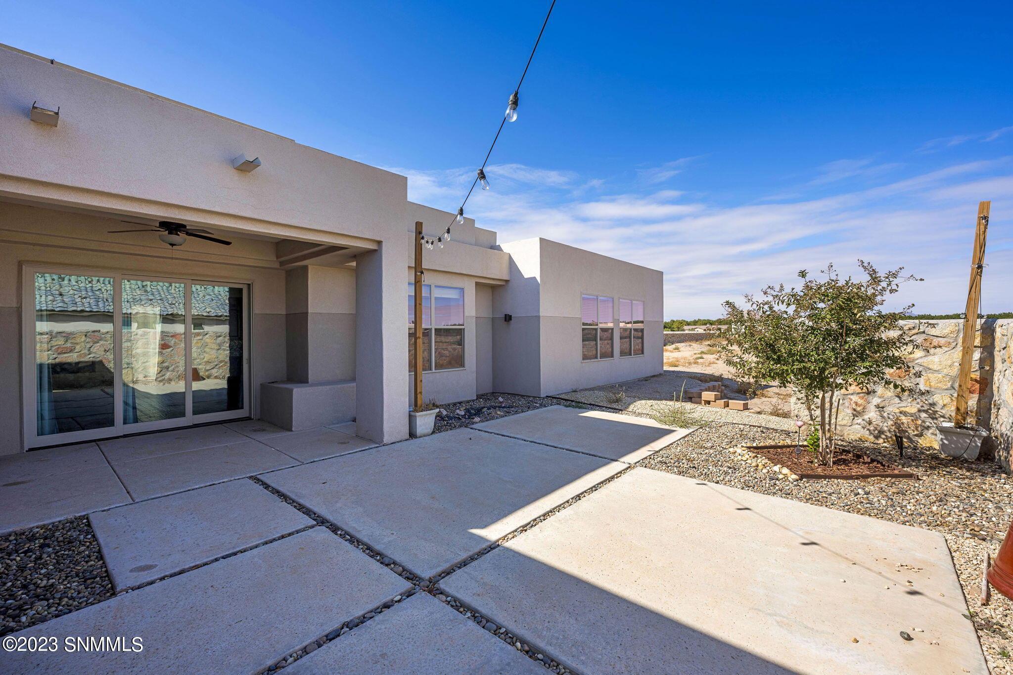 Las Cruces, New Mexico 88005, United States, 4 Bedrooms Bedrooms, ,3 BathroomsBathrooms,Residential,Pending,69260