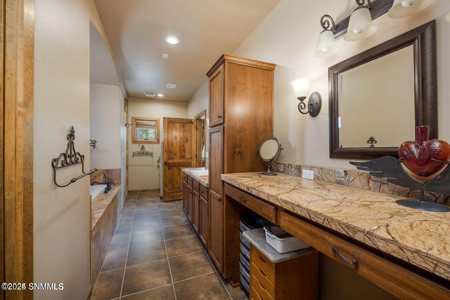 701 Hawthorne Drive, Elephant Butte, New Mexico image 45