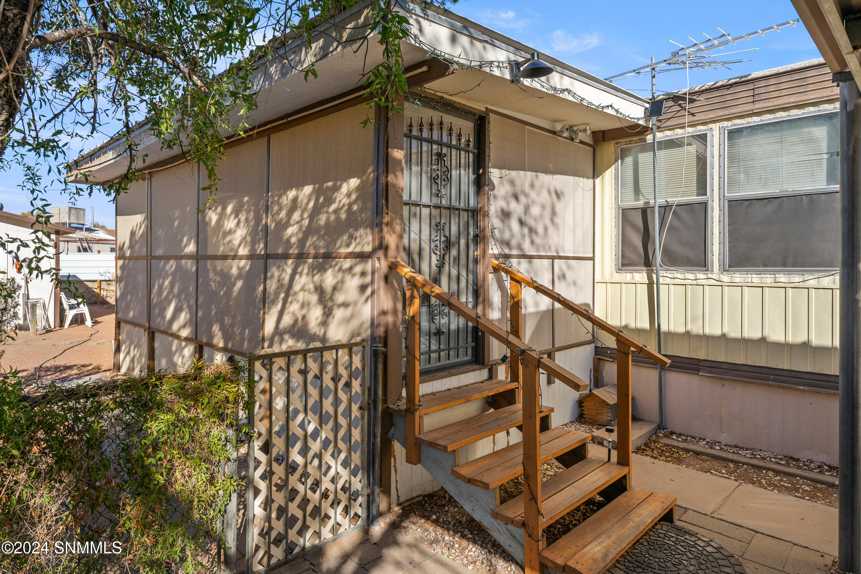 275 Branding Iron Circle, Las Cruces, New Mexico image 1