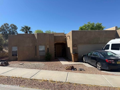 Multifamily For Sale - 2220 Dakota Drive<br/> Las Cruces, NM 88011