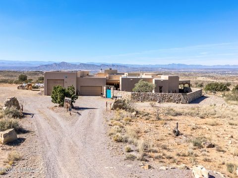 Homes For Sale - 149 Champagne Hills Road<br/> Truth or Consequences, NM 87901