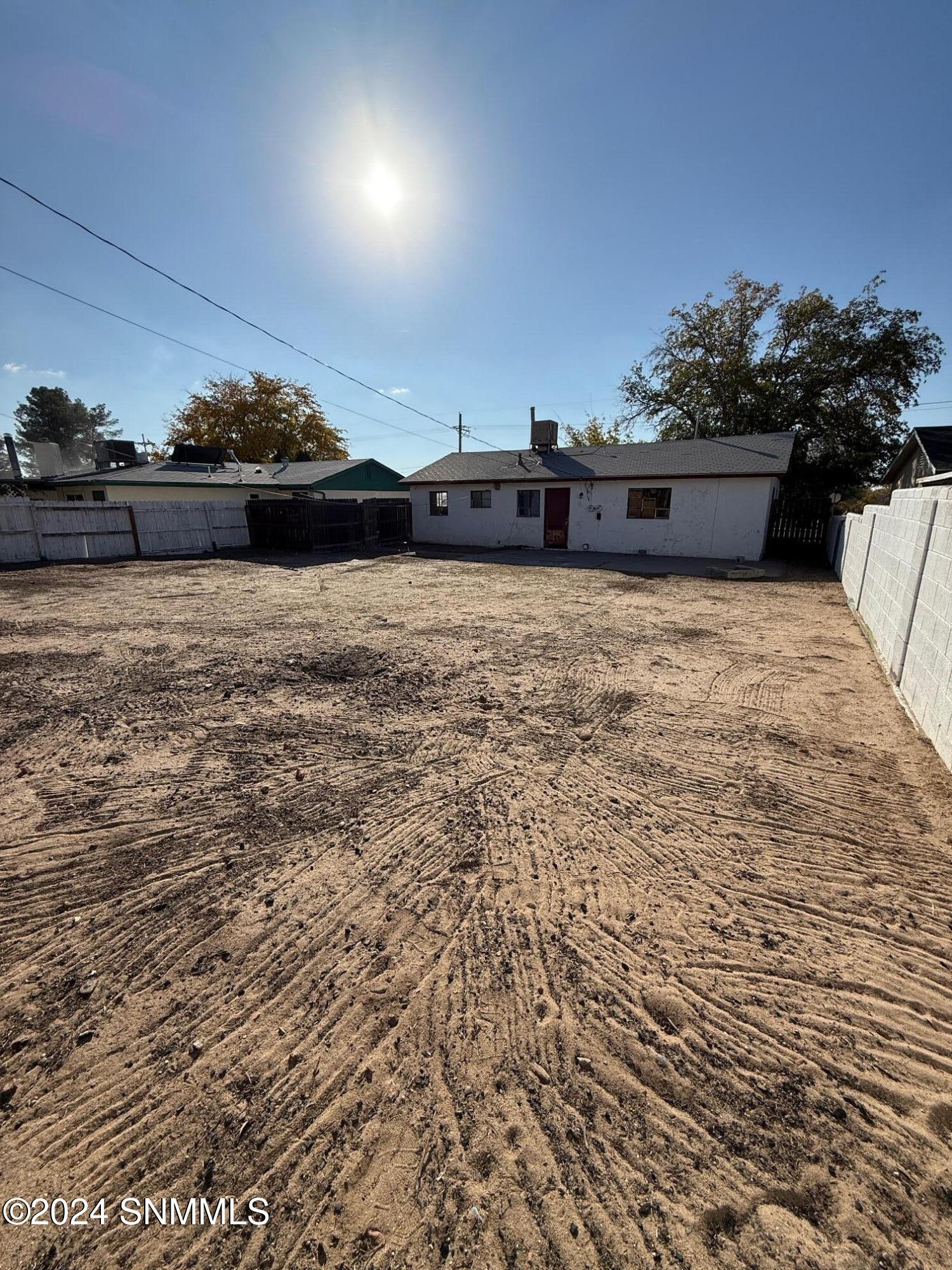 1725 S Locust Street, Las Cruces, New Mexico image 8