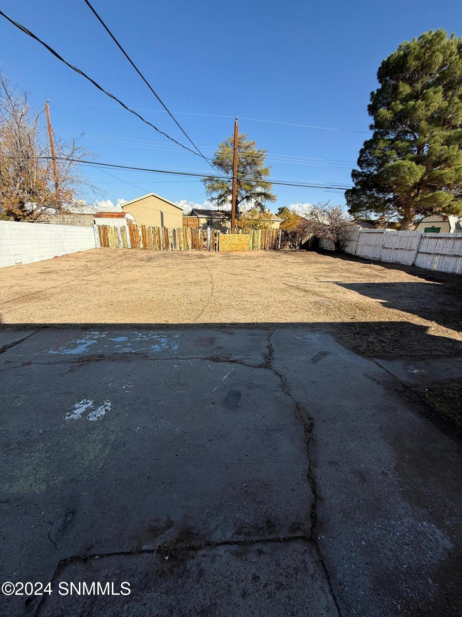 1725 S Locust Street, Las Cruces, New Mexico image 9