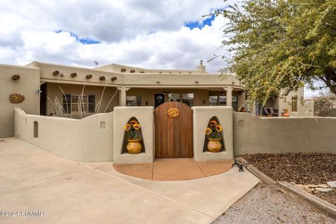 3990 Red Canyon Sage Court, Las Cruces, NM 88011 - MLS#: 2400962
