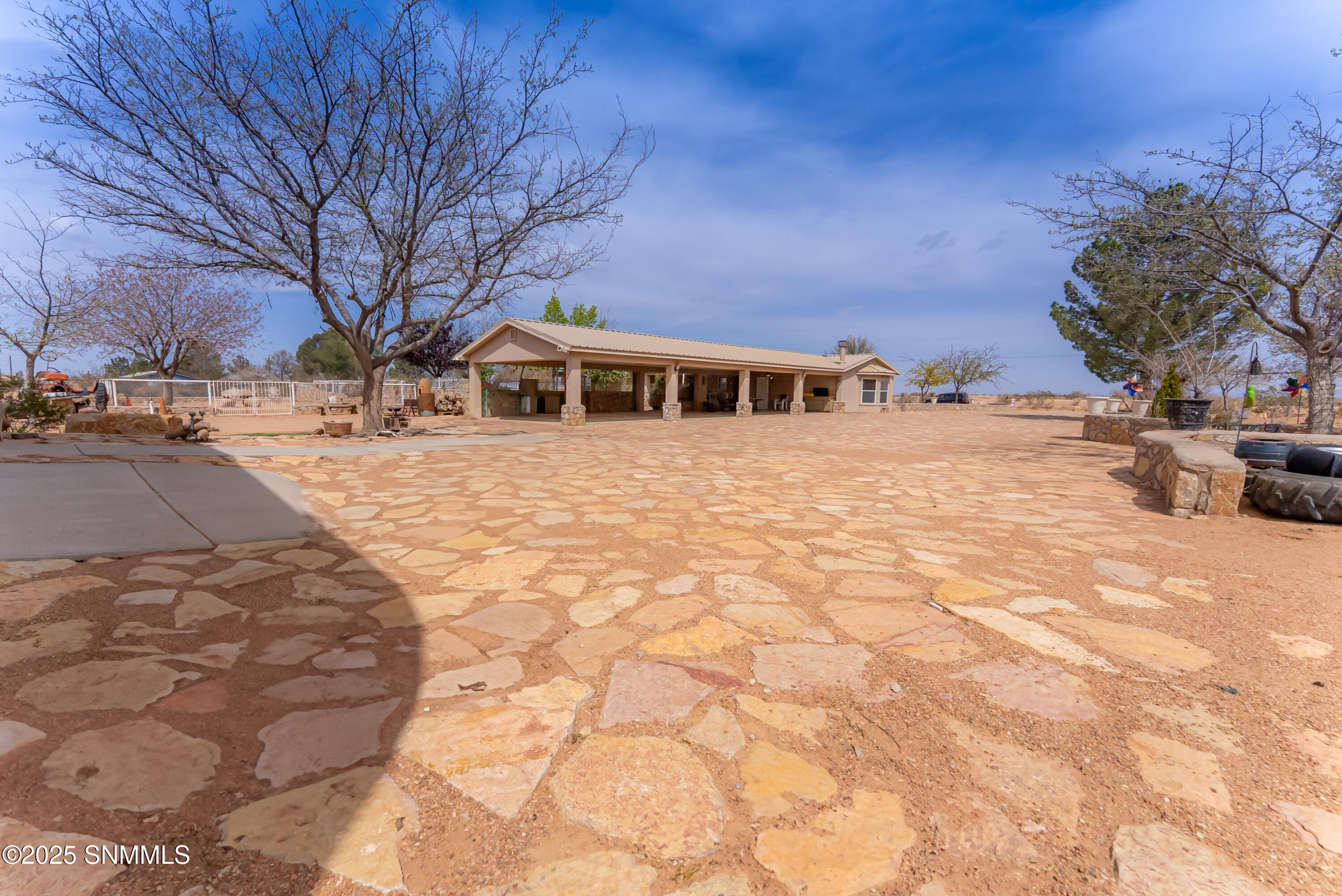 7650 Cortez Drive, Las Cruces, New Mexico image 3