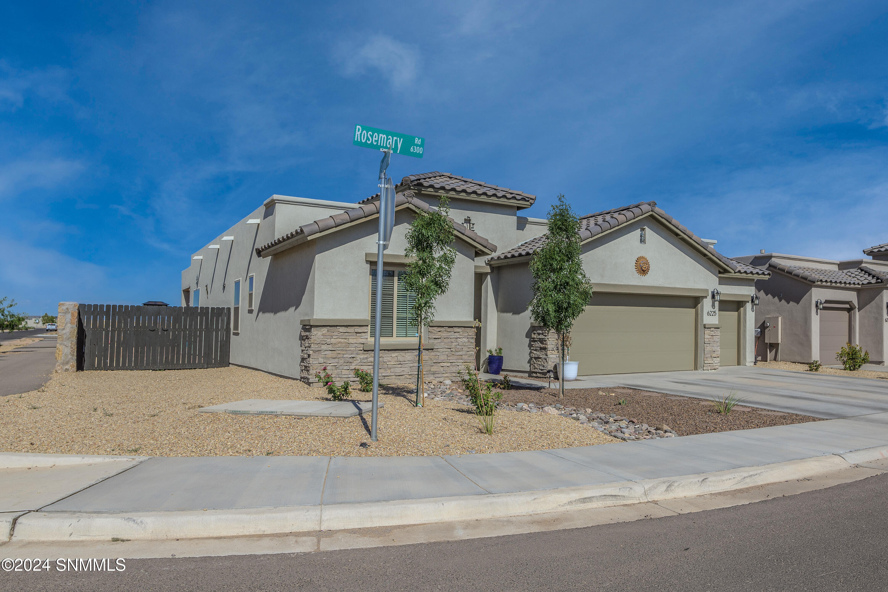 6225 Rosemary Road, Las Cruces, New Mexico image 2