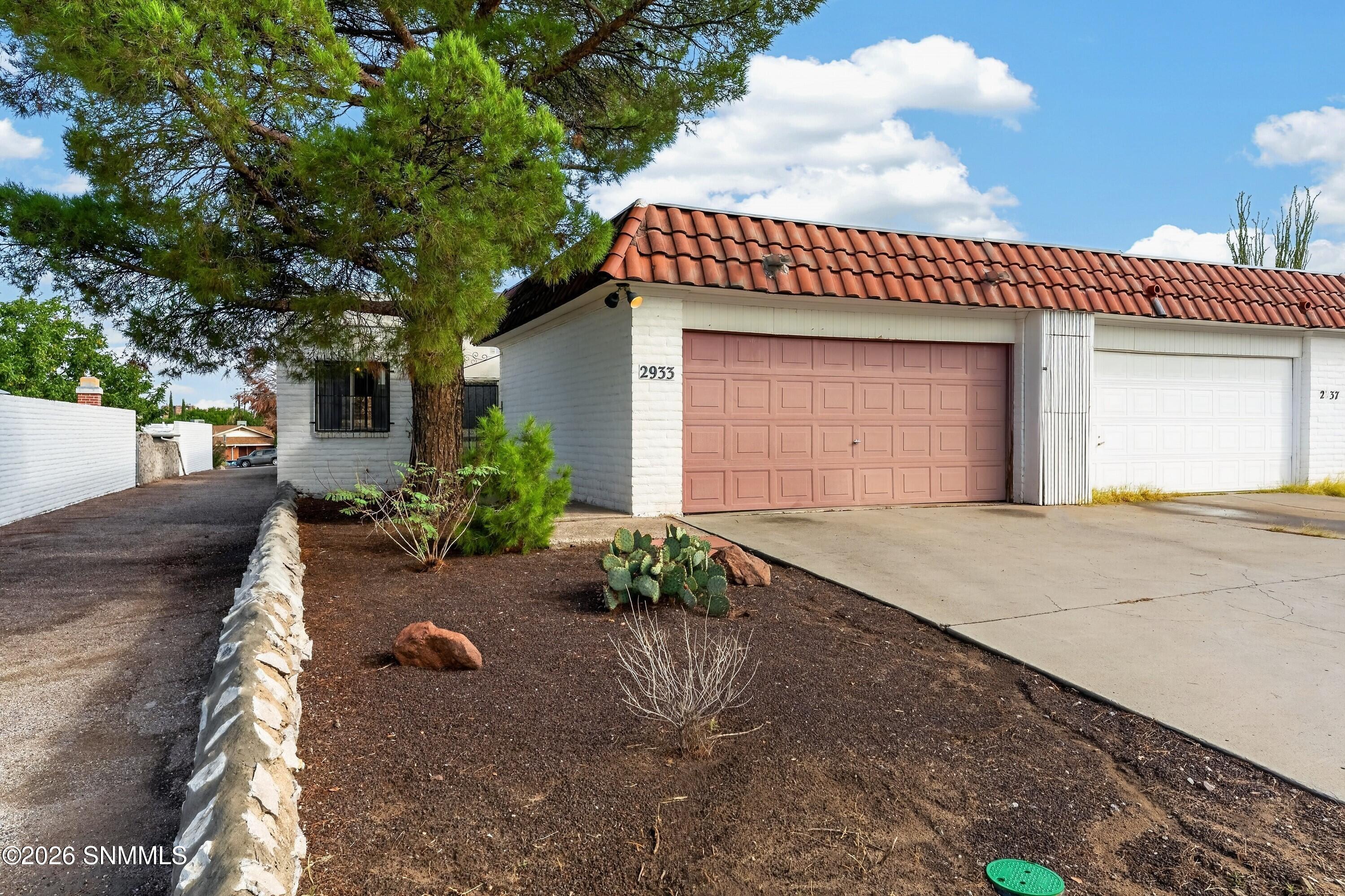 2933 Valle Vista - Photo 2