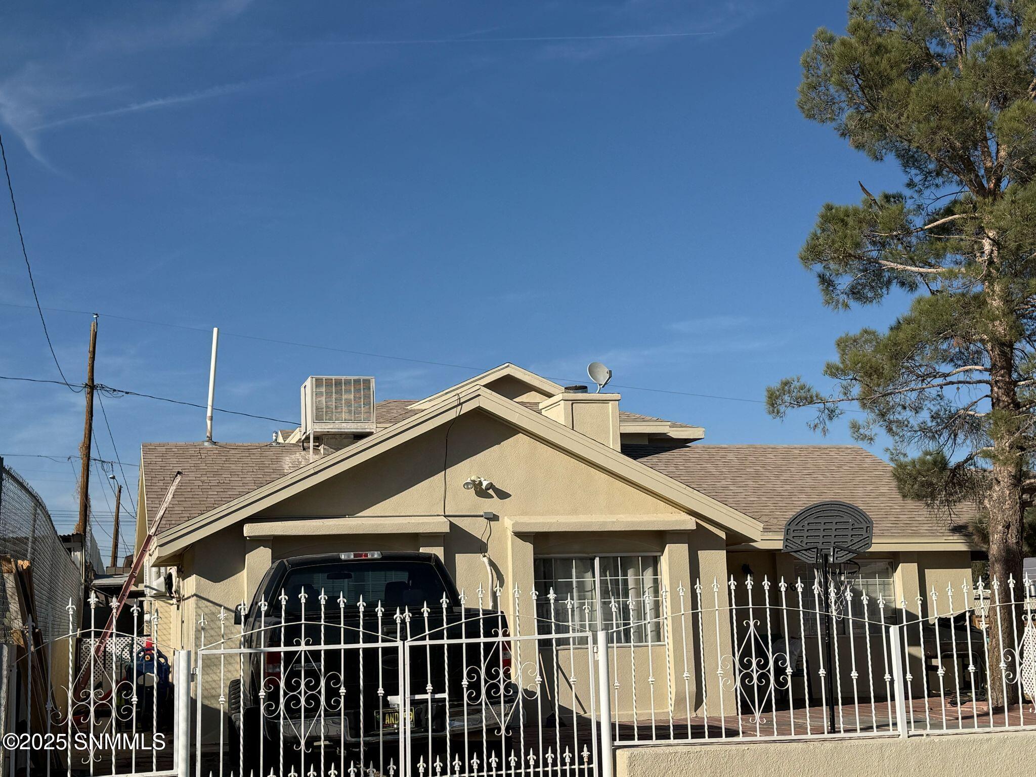306 Fourth Street, Sunland Park, New Mexico image 4