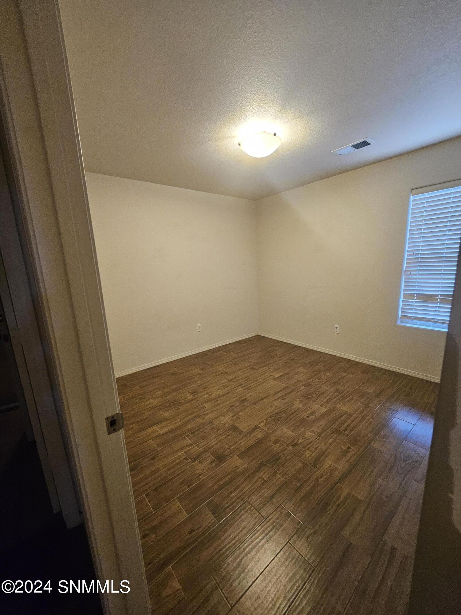 Las Cruces, New Mexico 88011, United States, 3 Bedrooms Bedrooms, ,2 BathroomsBathrooms,Residential,Active,44543