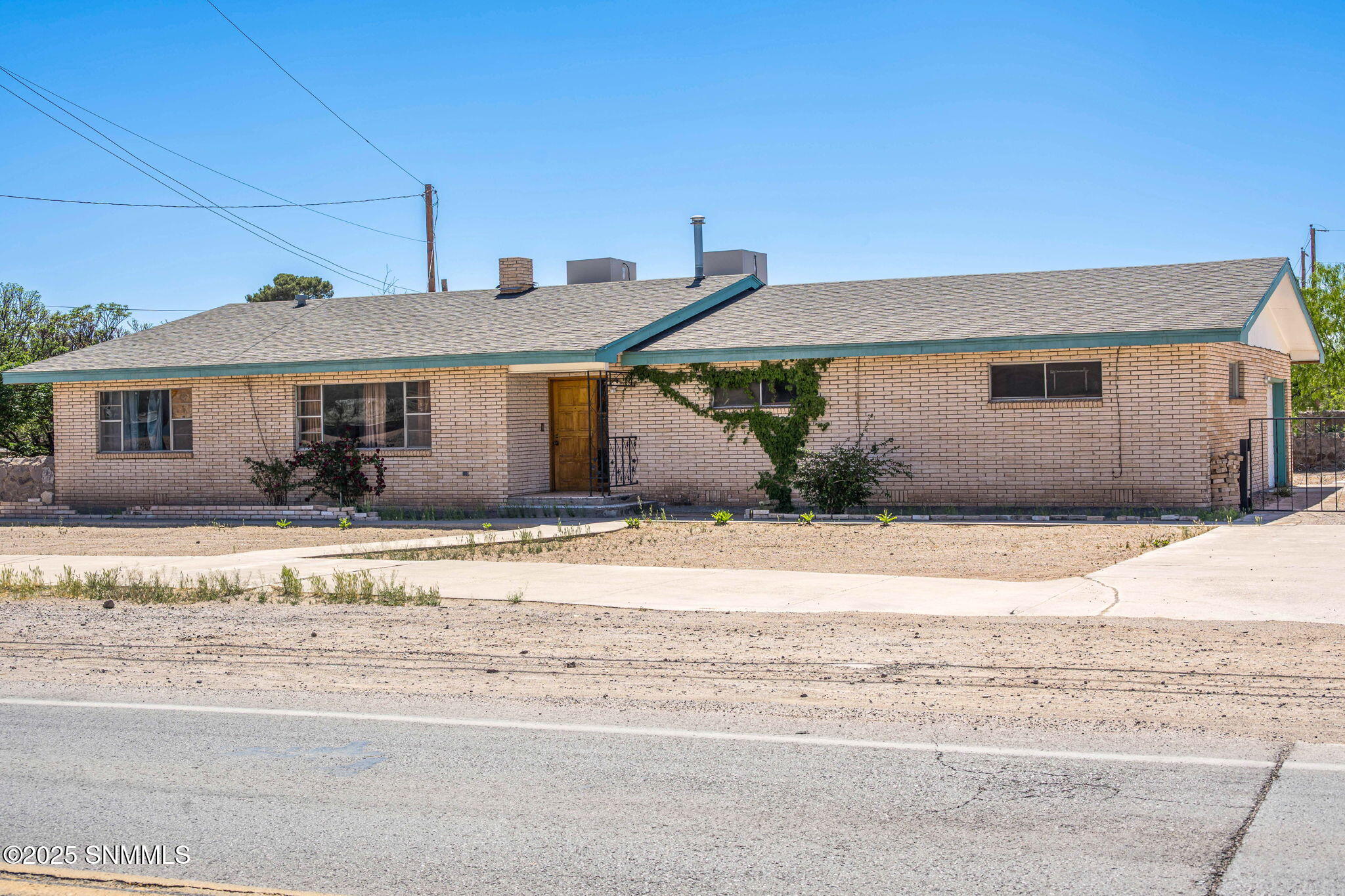2605 Dona Ana Road, Las Cruces, New Mexico image 2